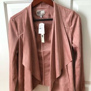 Faux suede blush jacket adorable with jeans